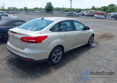 2017 Ford Focus Se z USA, uszkodzony, nr VIN 1FADP3FE2HL309728